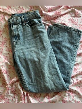 AE ex-boyfriend jean